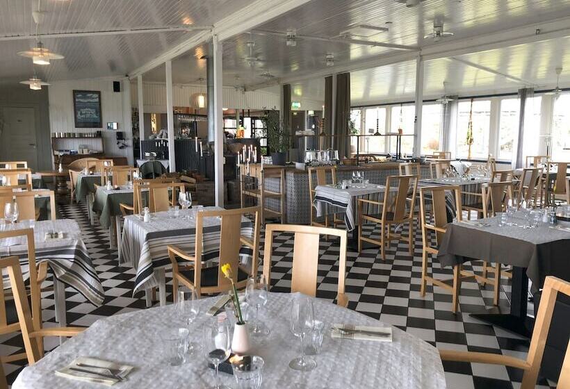 هتل Kvarnen Pensionat Och Restaurang