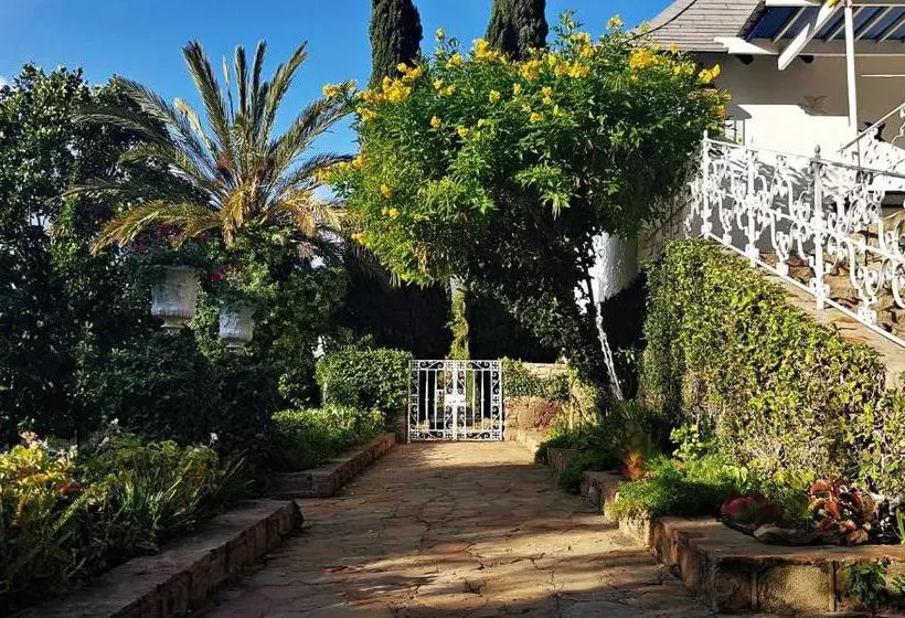 Montagu Little Sanctuary Hot Spring Access At Reduced Price