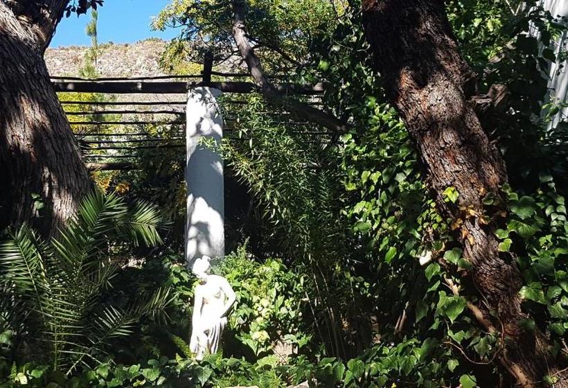 Montagu Little Sanctuary   Hot Spring Access At Reduced Price