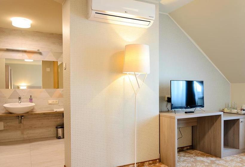 酒店 Panorama Nowy Sącz