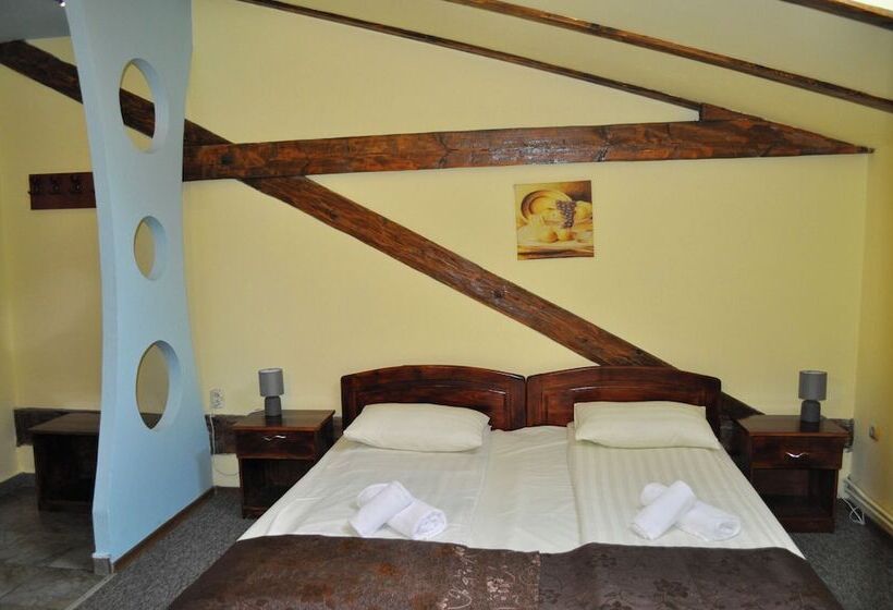 בית מלון כפרי Pension Flamingo