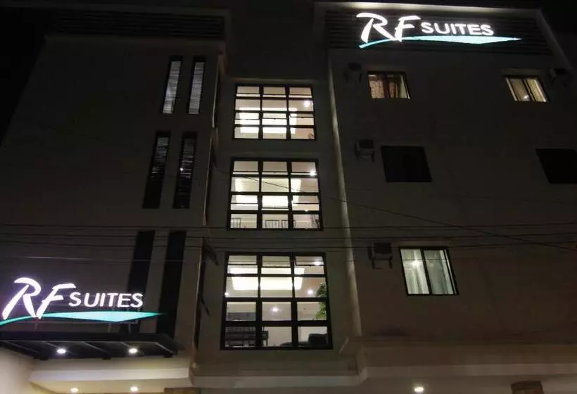 هتل Rf Suites