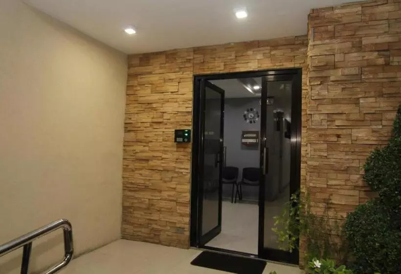 هتل Rf Suites