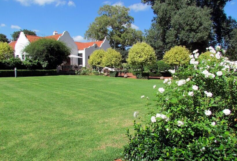 호텔 River Meadow Manor