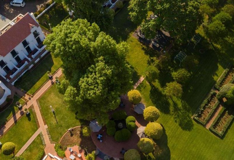 호텔 River Meadow Manor