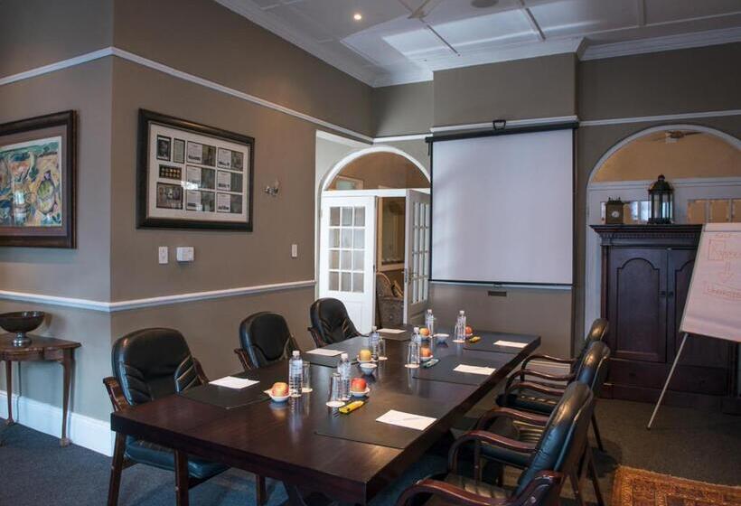 호텔 River Meadow Manor