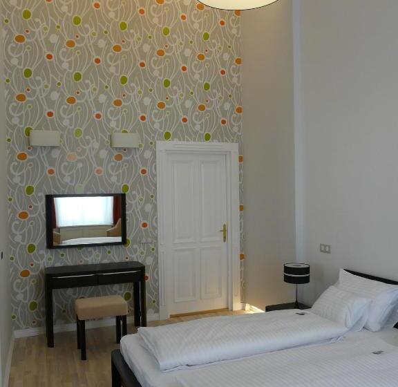 فندق Soleil Apartman Szeged