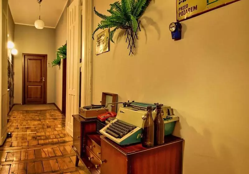 هتل Stare Kino Cinema Residence