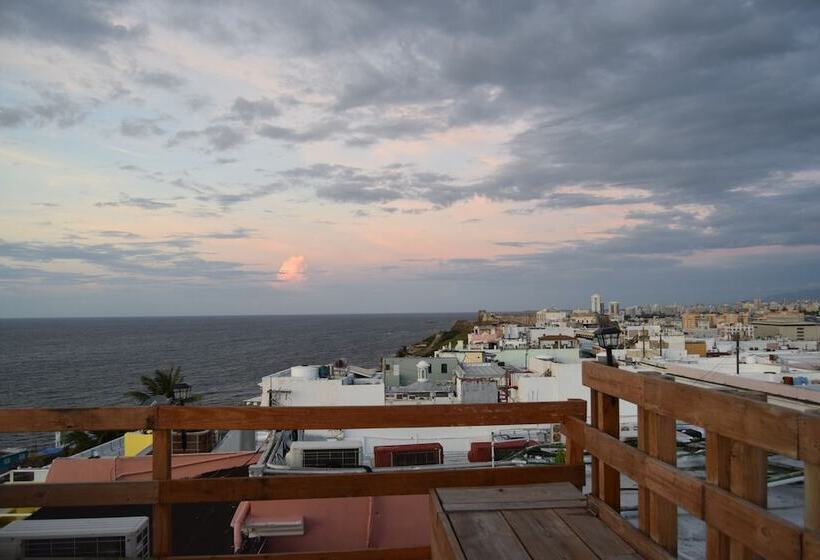 هتل The Gallery Inn