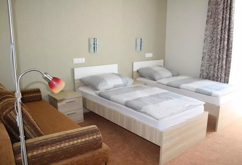 Meridian Thermal Hotel Akupunktúra és Természetgyógyászati Centrum