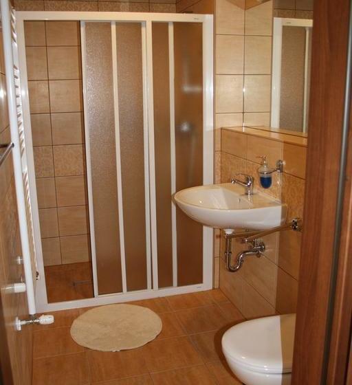 Meridian Thermal Hotel Akupunktúra és Természetgyógyászati Centrum