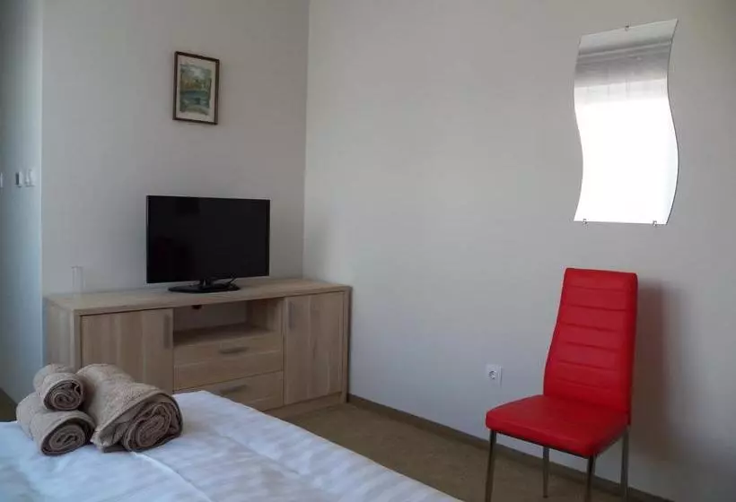 Meridian Thermal Hotel Akupunktúra és Természetgyógyászati Centrum