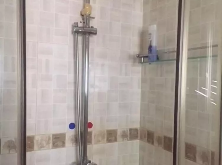 پانسیون Comfort Palace Guesthouse Kasane