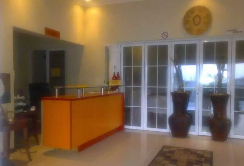 پانسیون Comfort Palace Guesthouse Kasane
