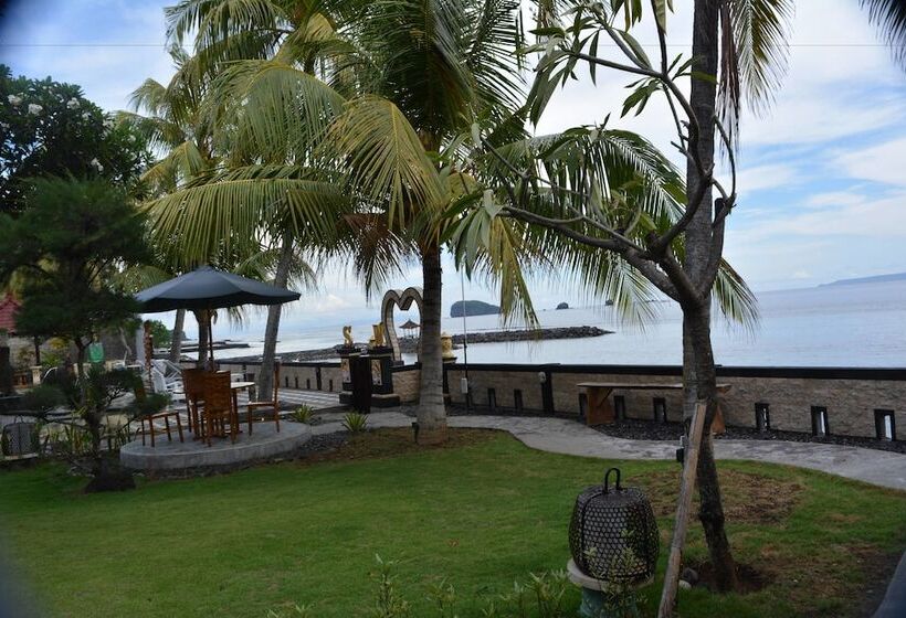 펜션 Segara Wangi Beach Cottages