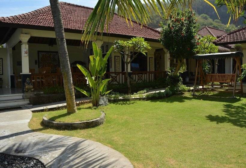 펜션 Segara Wangi Beach Cottages