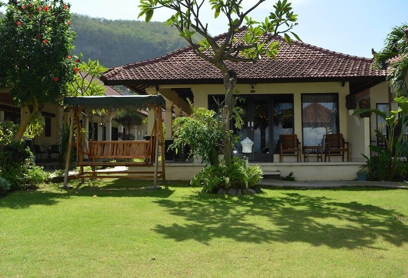 펜션 Segara Wangi Beach Cottages