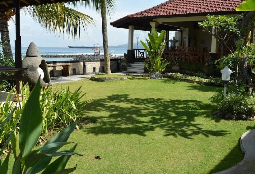 펜션 Segara Wangi Beach Cottages