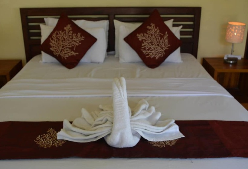 펜션 Segara Wangi Beach Cottages