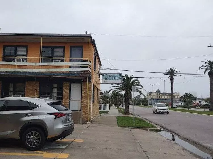 Rosenberg Motel