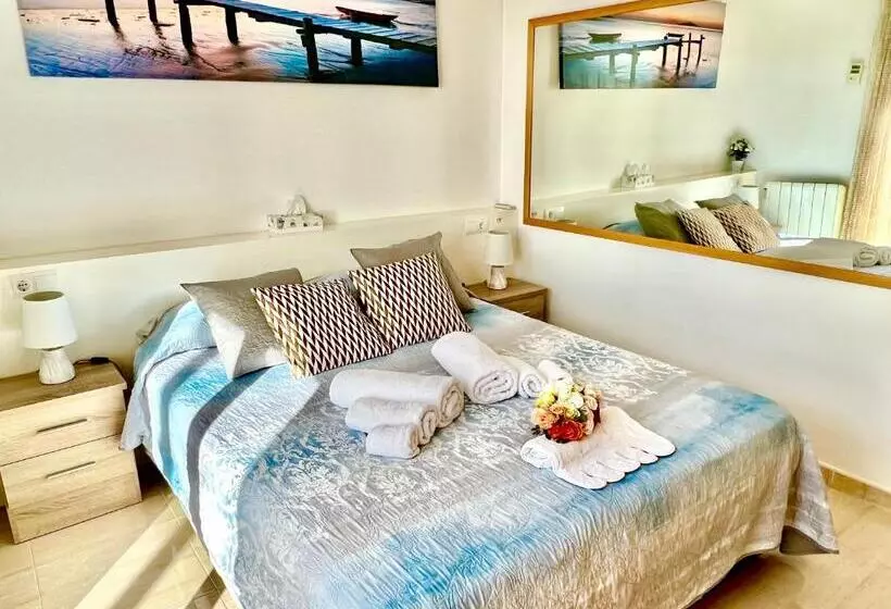 Sitges Seafront Ribera Apartment