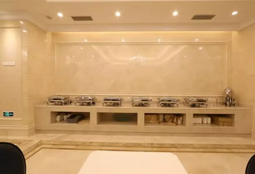 Vienna International Hotel Guangzhou Panyu City Bridge Center International