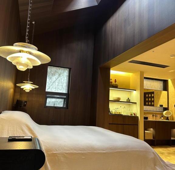 大理安汋海景酒店