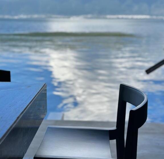 大理安汋海景酒店