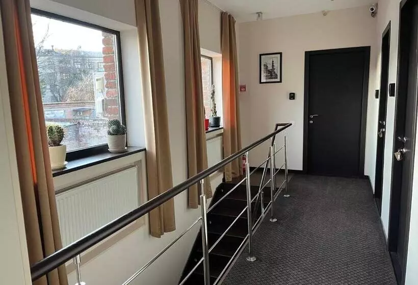 ユースホステル міні готель тремпель