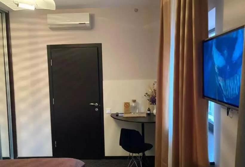 ユースホステル міні готель тремпель