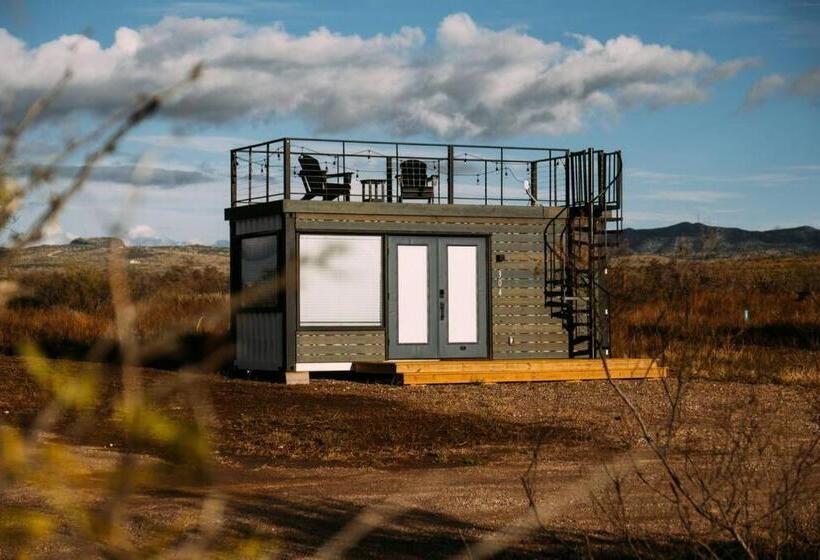 هاستل New Cowgirl Shipping Container Home
