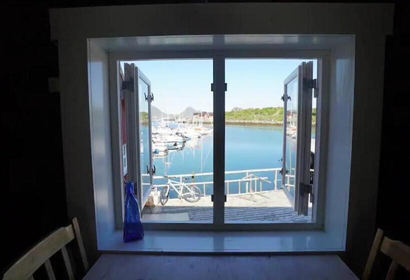 Vandrarhem Fisherman S Cabin, Lofoten 11 Johnbua