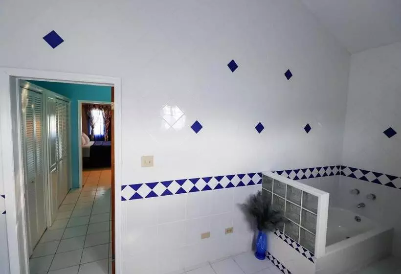 تختخواب و صبحانه C&d Residential Penthouse