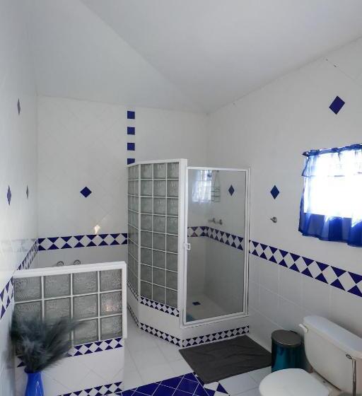 تختخواب و صبحانه C&d Residential Penthouse