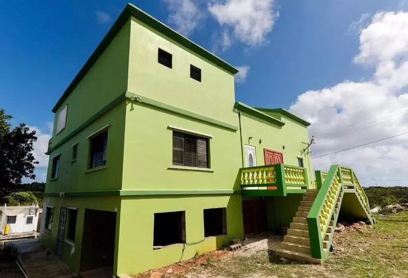 تختخواب و صبحانه C&d Residential Penthouse