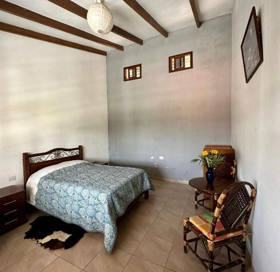 تختخواب و صبحانه El Refugio