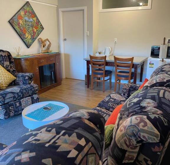 민박 Swanson Waitakere Stay In Scenic Sunrise