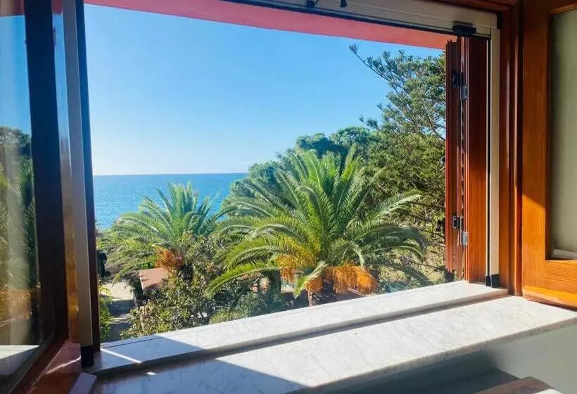 Aamiaismajoitus (B&B) Una Finestra Sul Mare