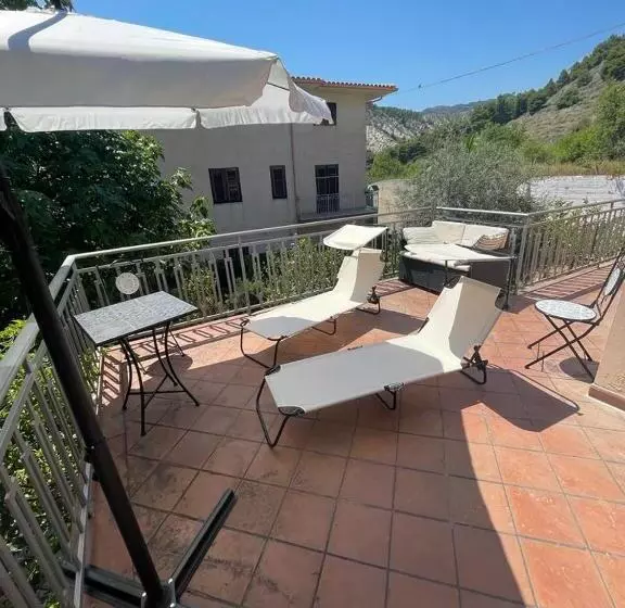 Aamiaismajoitus (B&B) Una Finestra Sul Mare