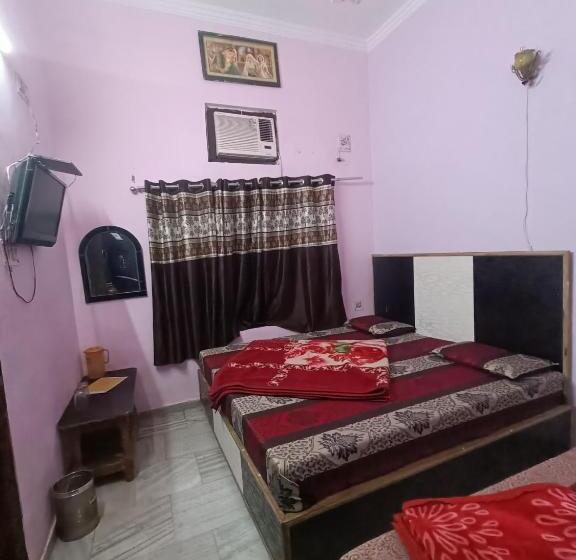 هتل Hari Ganga Near By Bus And Railway Station