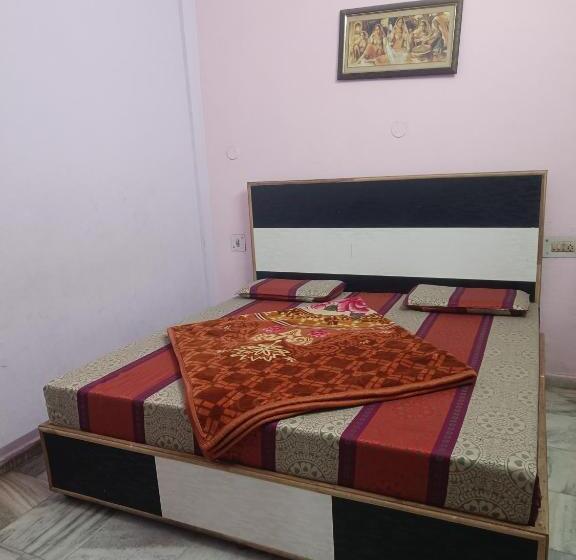 هتل Hari Ganga Near By Bus And Railway Station