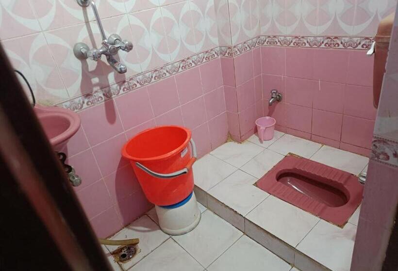 هتل Hari Ganga Near By Bus And Railway Station