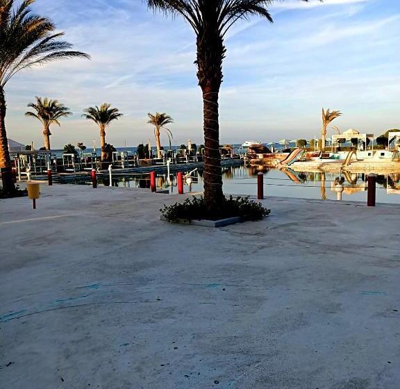 هتل Aldora Inn Downtown Hurghada