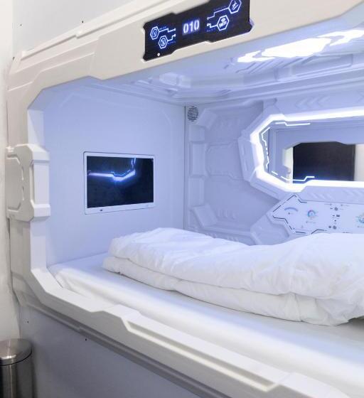 Hotel-cápsula Naptapgo   Electronic City Metro, Japanese Capsule Single Room   Cafe, Wi Fi
