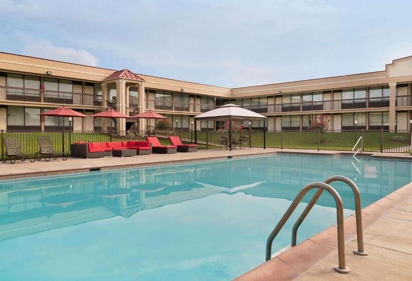 Отель Days Inn By Wyndham Culpeper