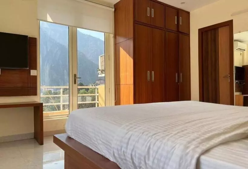 ホテル Daffodil Manali