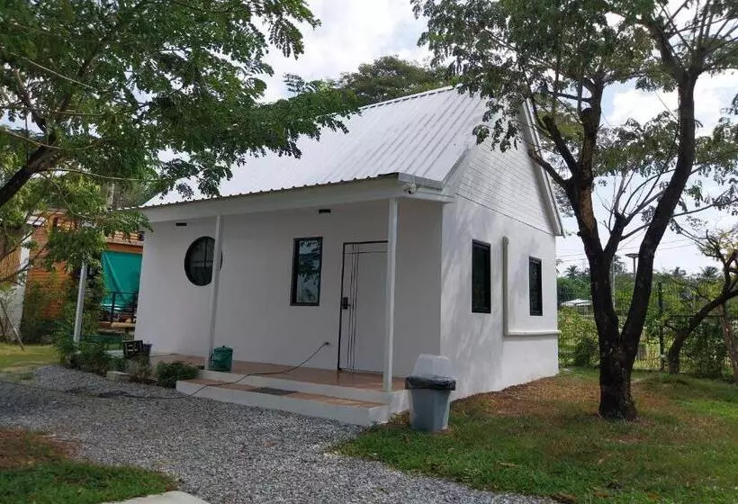 Hotelli It My Life Cafe X Camp