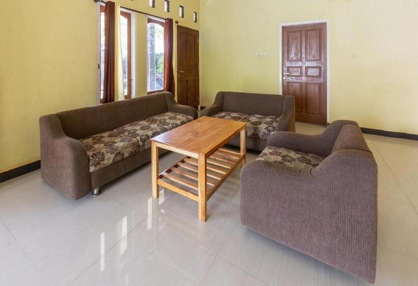 Hotel Oyo 93409 Anugrah House