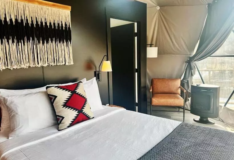 Hotelli Pagosa River Domes