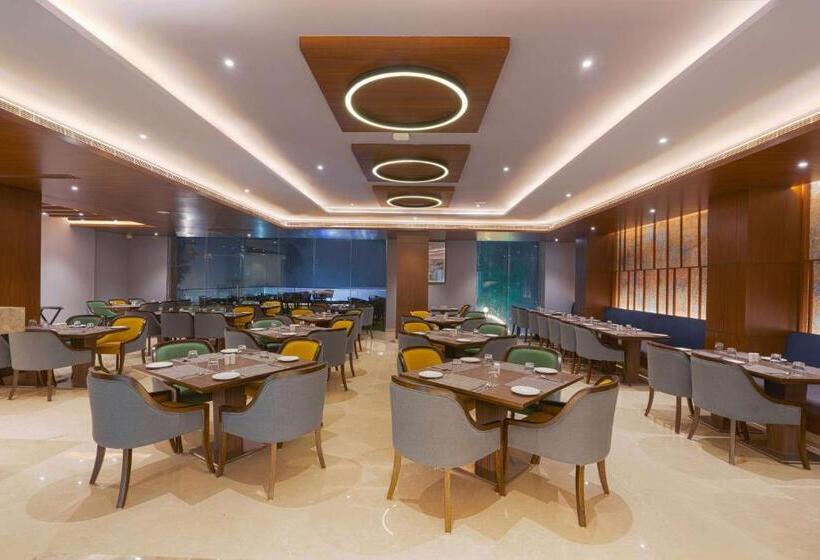 Hotel Park Inn By Radisson Ayodhya